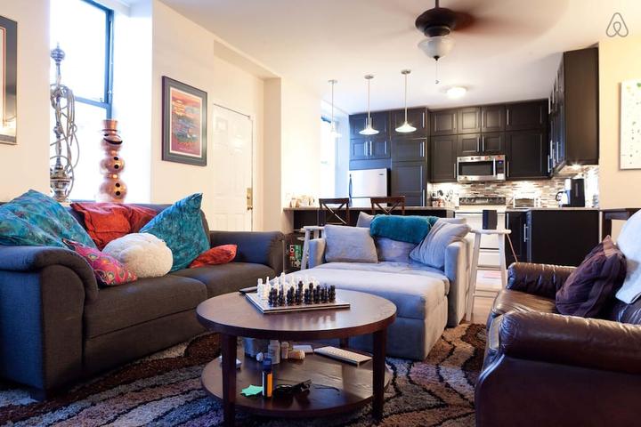 Pet Friendly Newark Airbnb Rentals