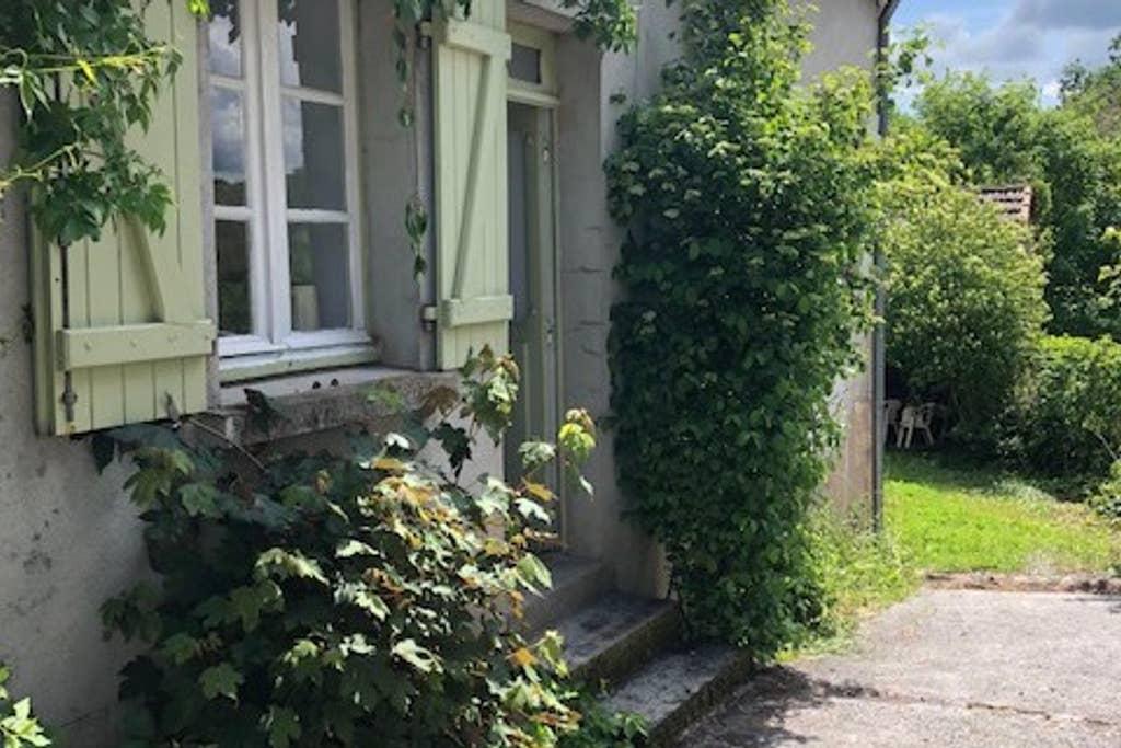 Pet Friendly Pouligny Notre Dame Airbnb Rentals