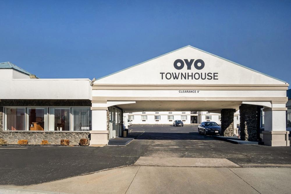 OYO Townhouse Dodge City KS Pet Policy
