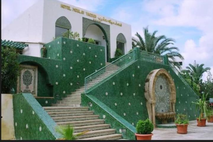 Pet Friendly Hotel Moulay Yacoub