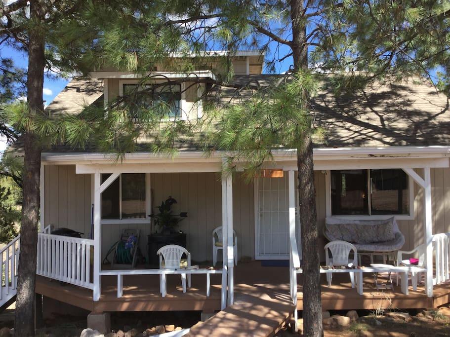 Pet Friendly Vacation Rentals In Forest Lakes Estates Az Bringfido