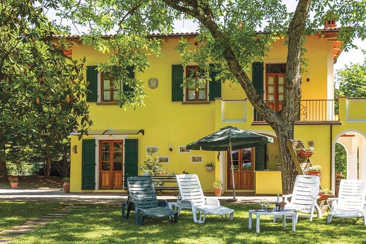 Pet Friendly Nice Home in Partina with Wifi & 5-Bedrooms