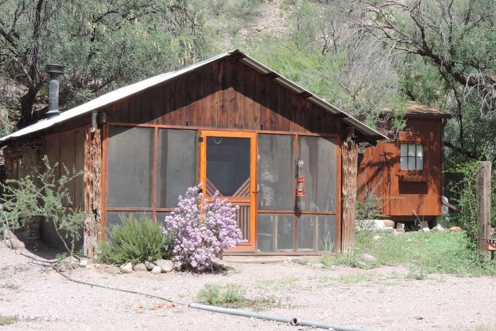 Pet Friendly VRBO Willcox