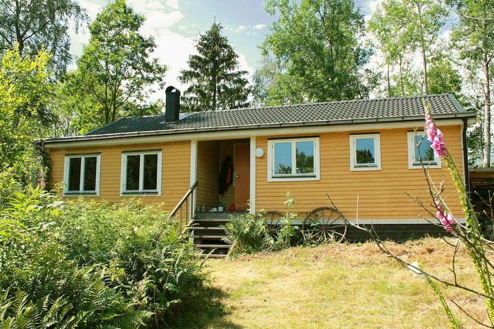 Pet Friendly Unique Holiday House in Dalsland