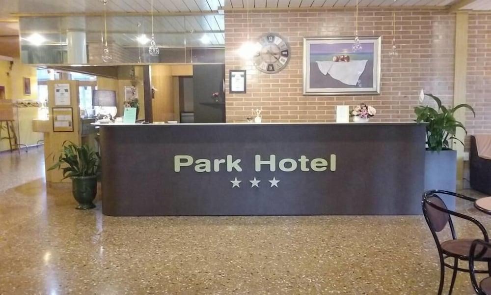 Pet Friendly Park Hotel