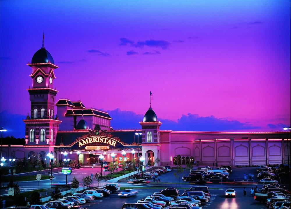 Ameristar Casino Hotel Kansas City Pet Policy