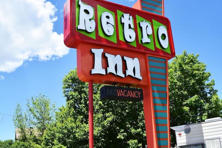 Pet Friendly Retro Inn at Mesa Verde