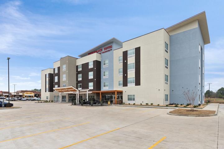 Pet Friendly Towneplace Suites by Marriott White Hall