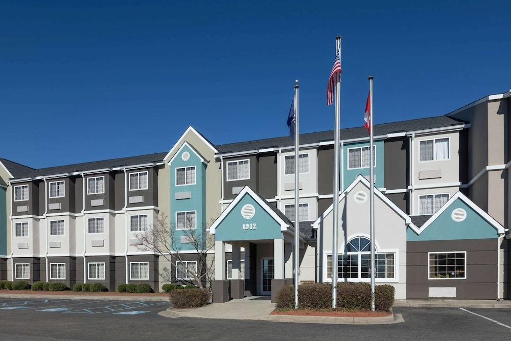 Pet Friendly Microtel Inn & Suites by Wyndham Florence