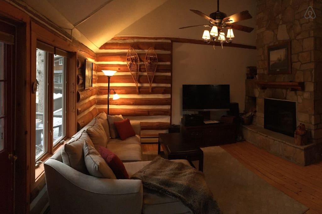 Pet Friendly Hotels In Chestertown Ny Bringfido