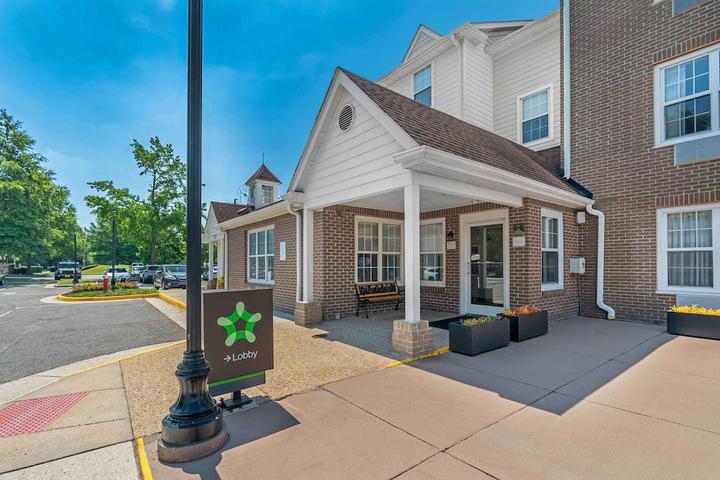 Pet Friendly Extended Stay America Suites Virginia Beach