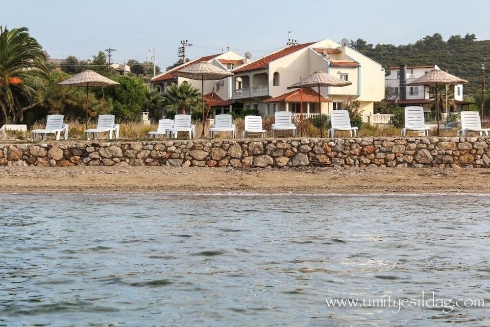 Pet Friendly Seaside Villa in Cesme