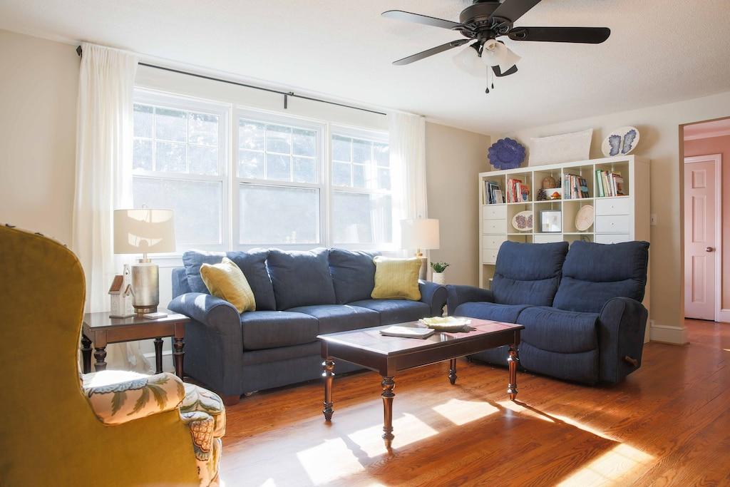 3BR House in Greensboro Pet Policy