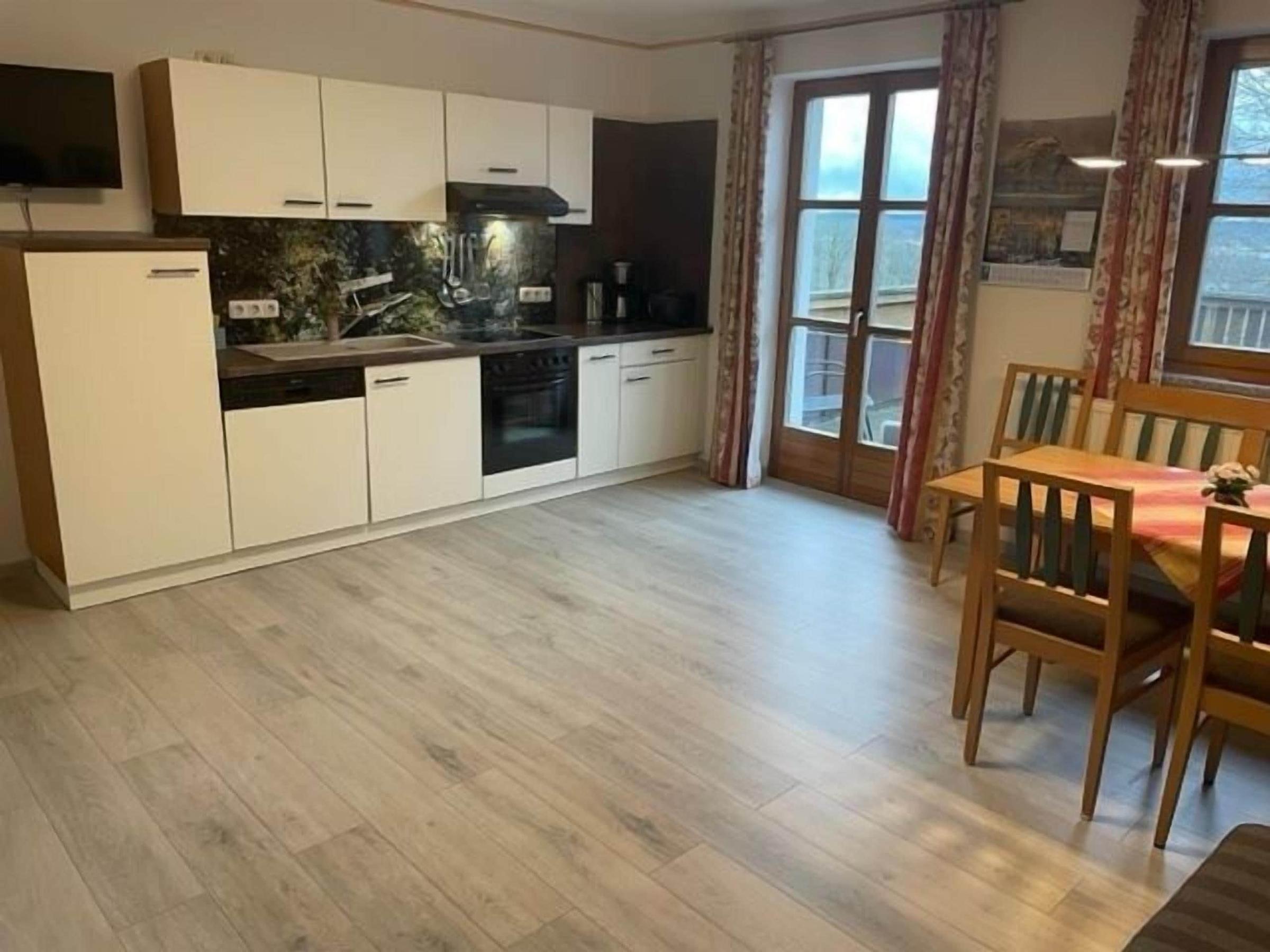 Pet Friendly 2BR Theisseil Apartment