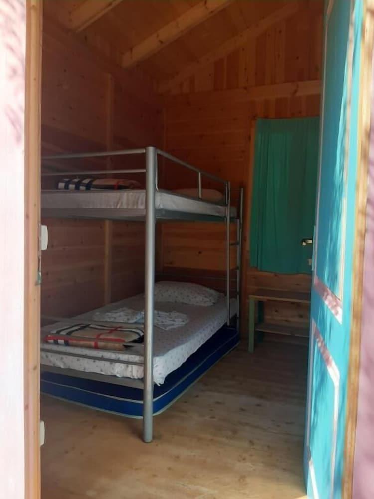 Pet Friendly Social Camping JAL