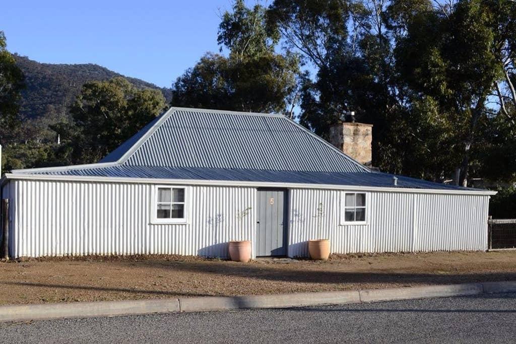 Port Augusta Airbnb Rentals Pet Policy