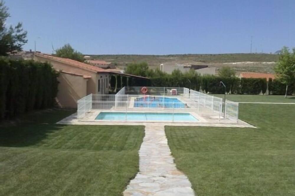 Pet Friendly Casa Rural Del Pintor