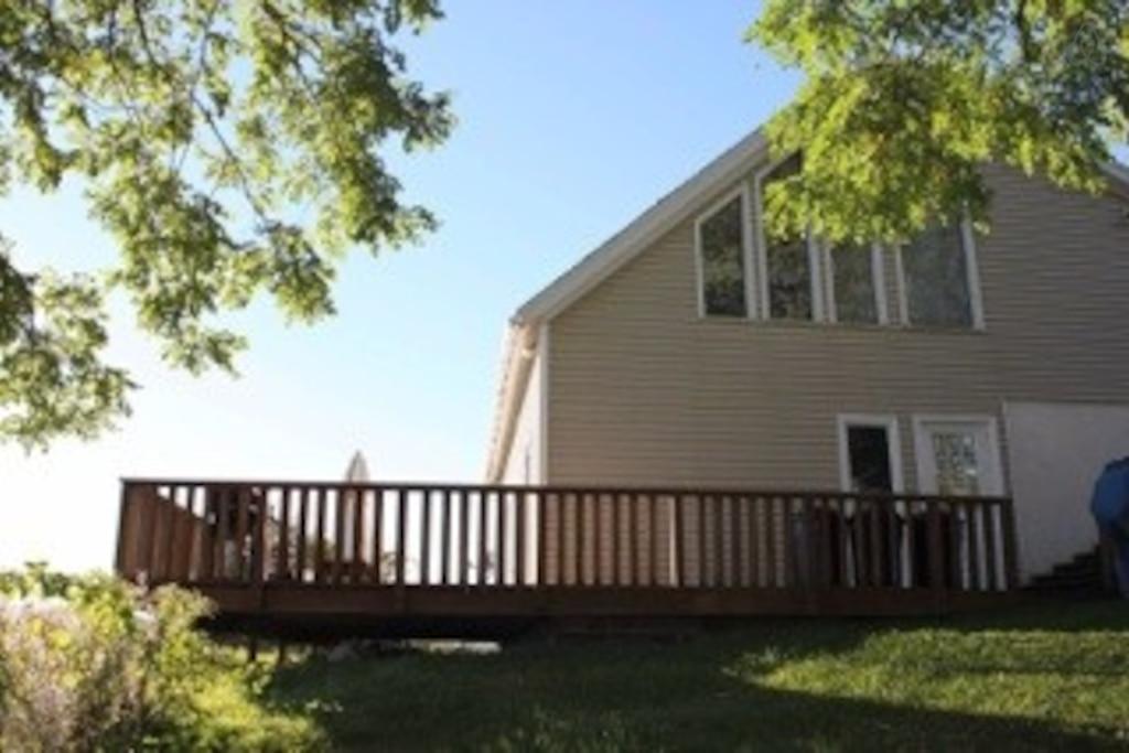 Springfield Center Airbnb Rentals Pet Policy