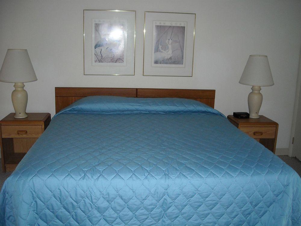 Villas of Ocean Pines Pet Policy