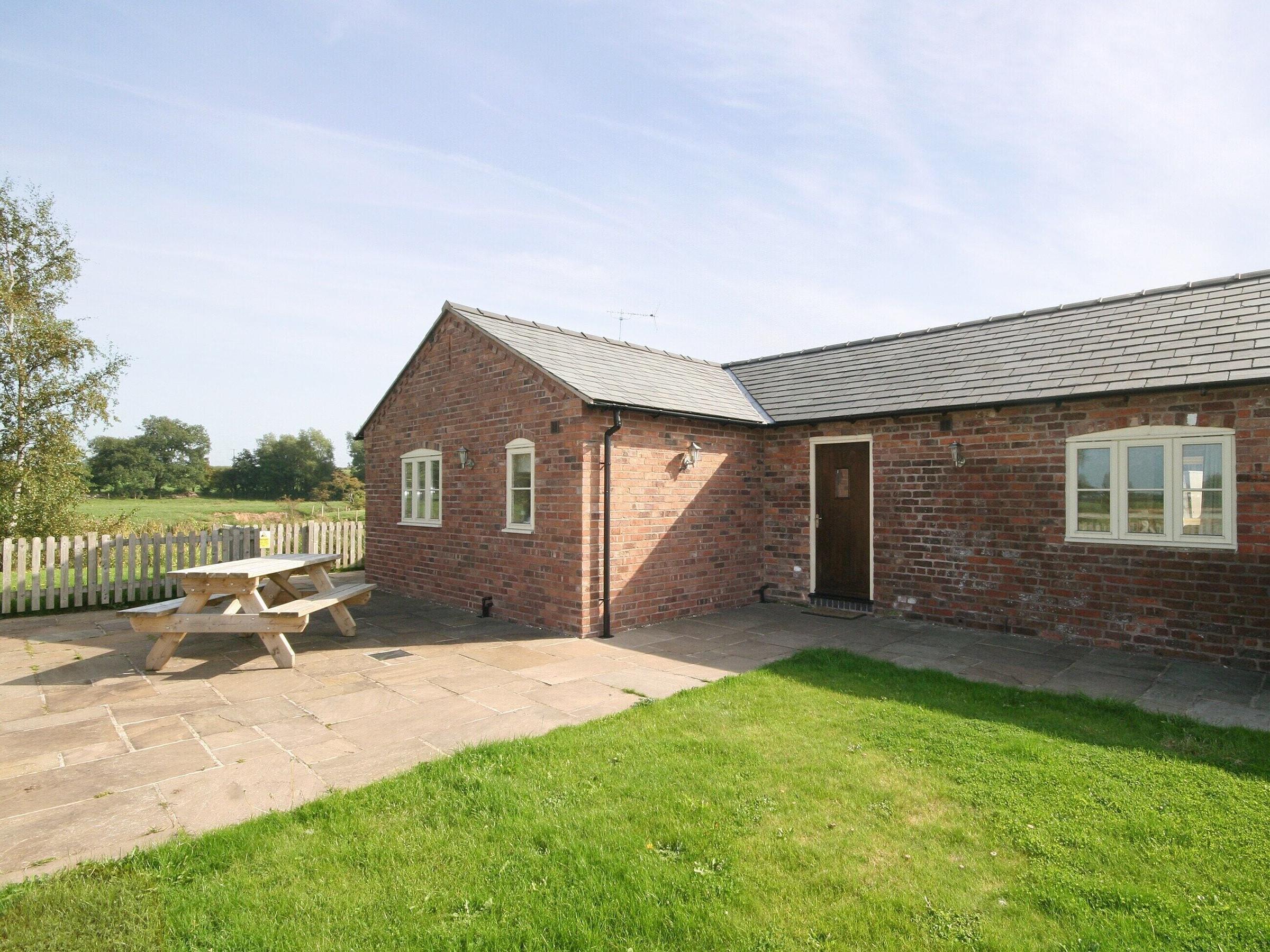 Pet Friendly Watermill Cottage