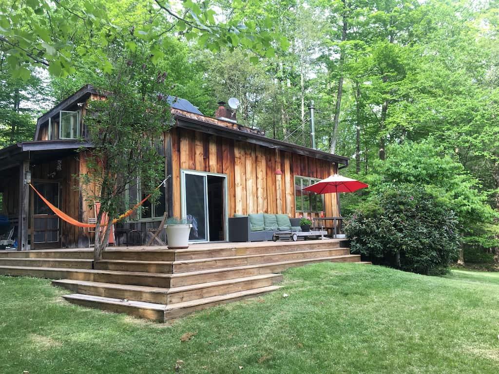 Pet Friendly Secluded Woodstock Country Home