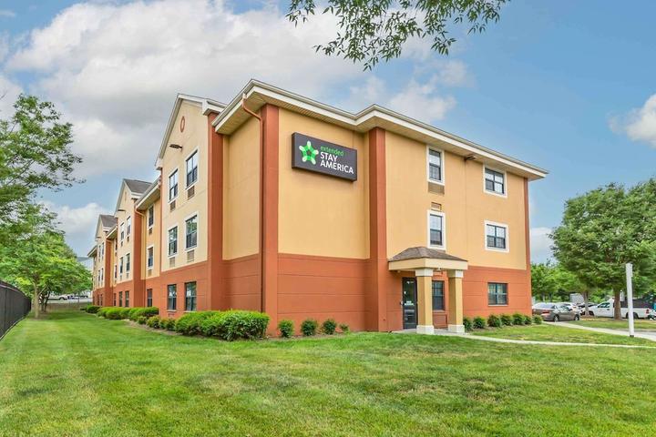 Pet Friendly Extended Stay America Suites Baltimore BWI Airport Aero Dr
