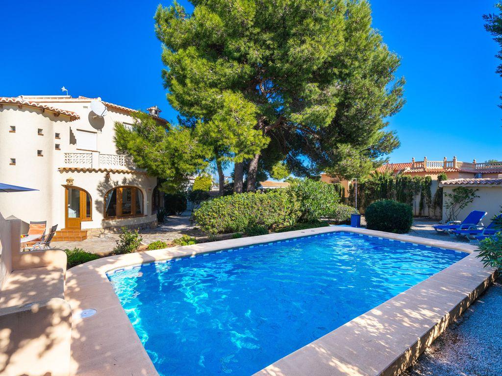 La Gaviota Pet Policy