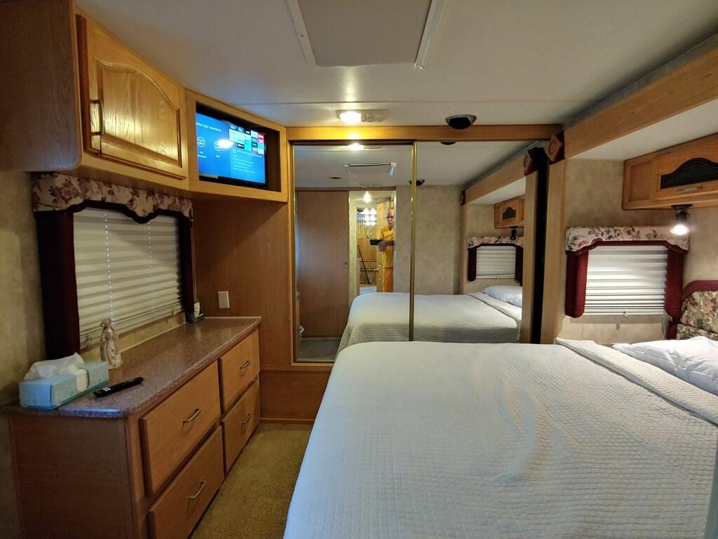 New Smyrna Bunkhouse Pool RV Pet Policy