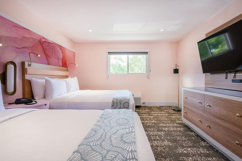 Pet Friendly The Bentley Hotel Southampton