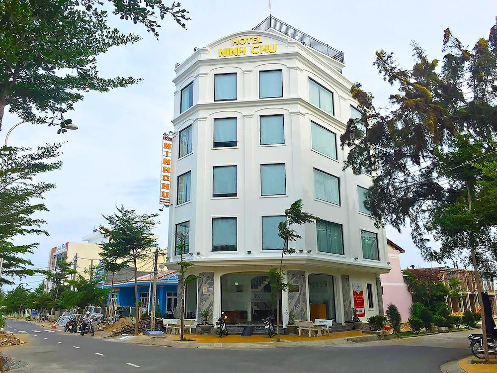 Pet Friendly Ninh Chu Hotel