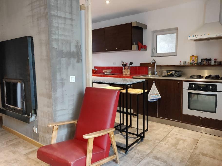 Pet Friendly Amilly Airbnb Rentals