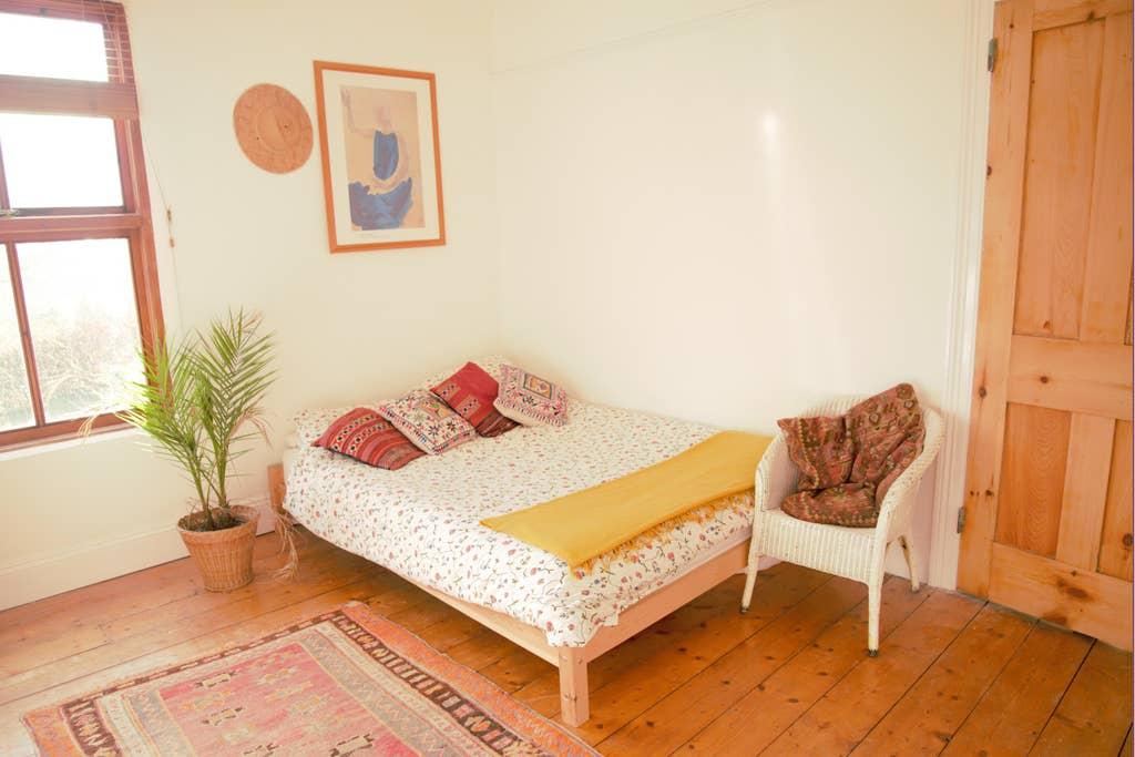 Pet Friendly Calstock Airbnb Rentals