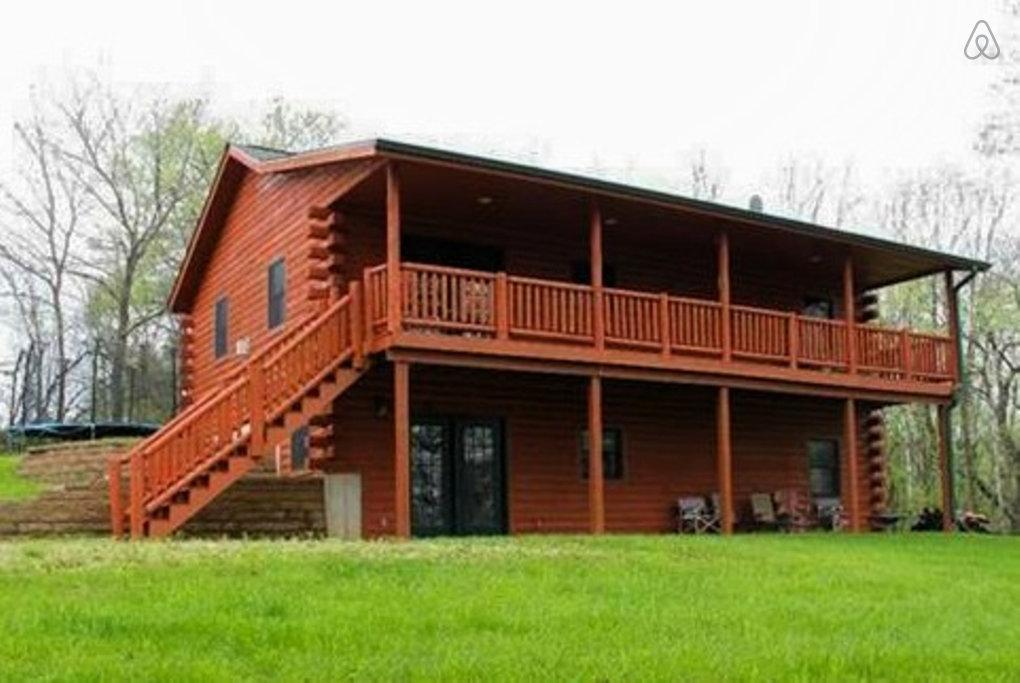 Prairie du Chien Airbnb Rentals Pet Policy