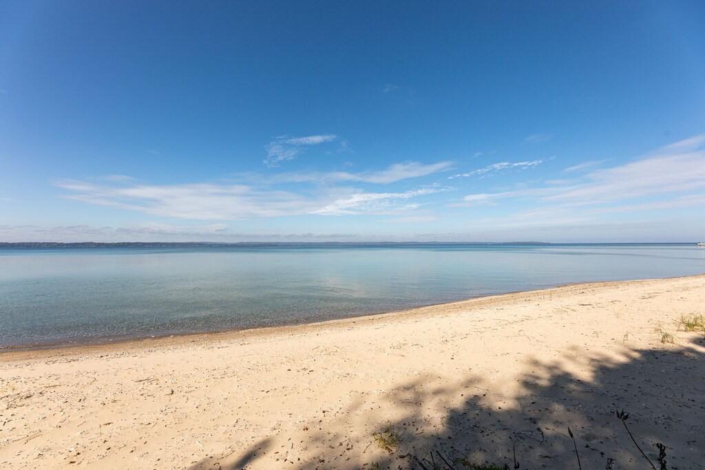 Serenity & Sunsets in Traverse City Pet Policy