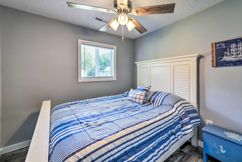 New Bern Abode with Yard Near Neuse River Pet Policy