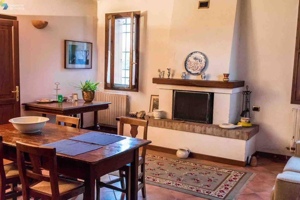 Pet Friendly Reggiolo Airbnb Rentals