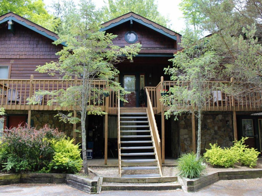 Pet Friendly Vacation Rentals In Snowshoe Wv Bringfido