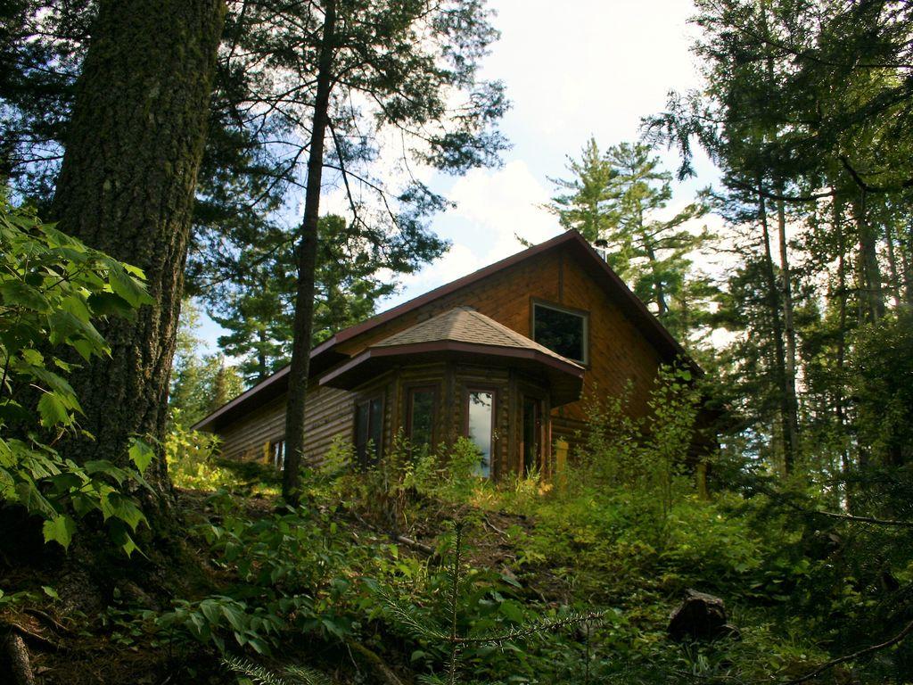 Wilderness Escape In The Superior National Forest Pet Policy