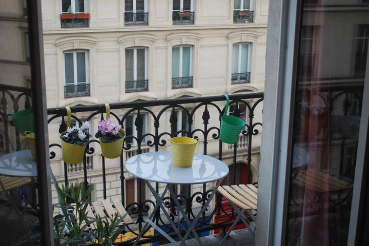 Pet Friendly Paris Airbnb Rentals