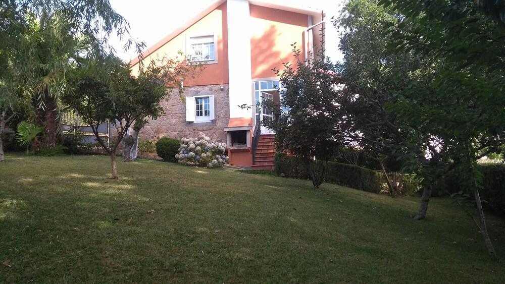 Pet Friendly 18 Km from Santiago. Quiet Area & Ideal for Families. Pets Allowed
