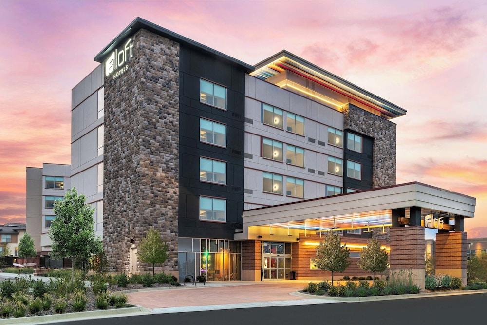 Pet Friendly Aloft Denver North Westminster