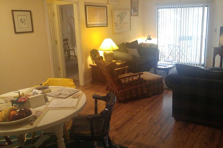 Pet Friendly Vacation Als In Walnut Cove Nc Bringfido