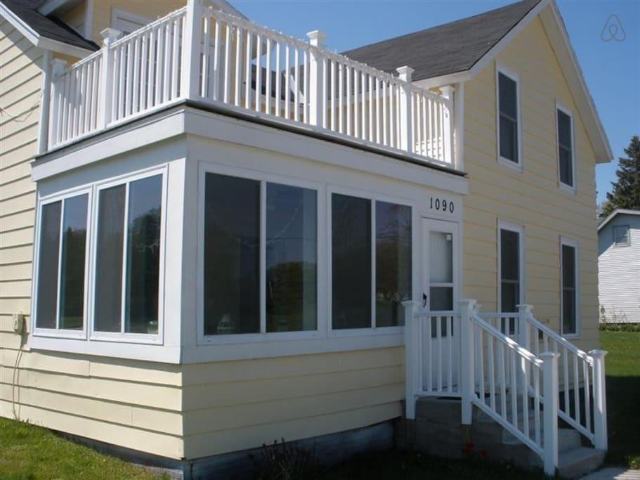 Saint Ignace Airbnb Rentals Pet Policy