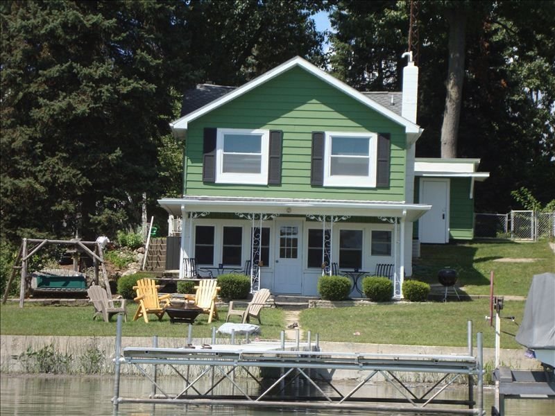 Picture of a pet friendly vacation rental in Kalamazoo.