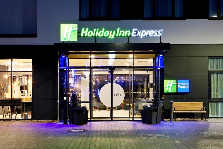 Pet Friendly Holiday Inn Express Kaiserslautern an IHG Hotel