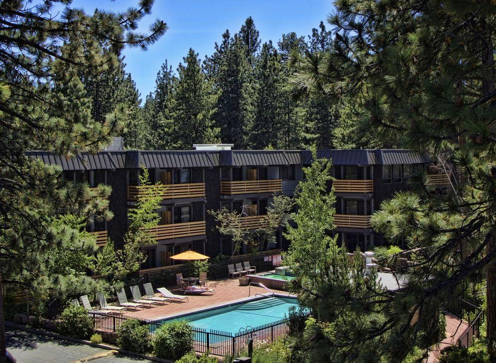 Pet Friendly Hotels in South Lake Tahoe, CA - BringFido