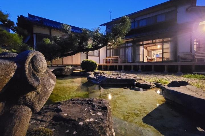 Pet Friendly Private House with Japanese Garden