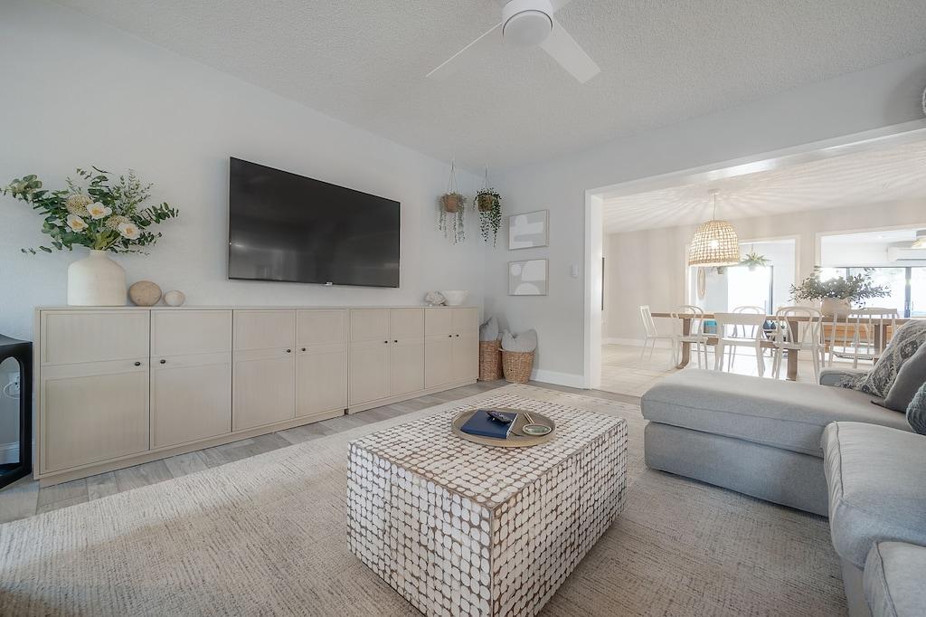 14295 Chamberlain Avenue Pet Policy