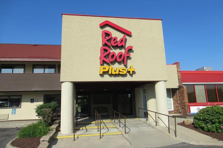 Pet Friendly Red Roof Inn PLUS+ Ann Arbor - U of Michigan North