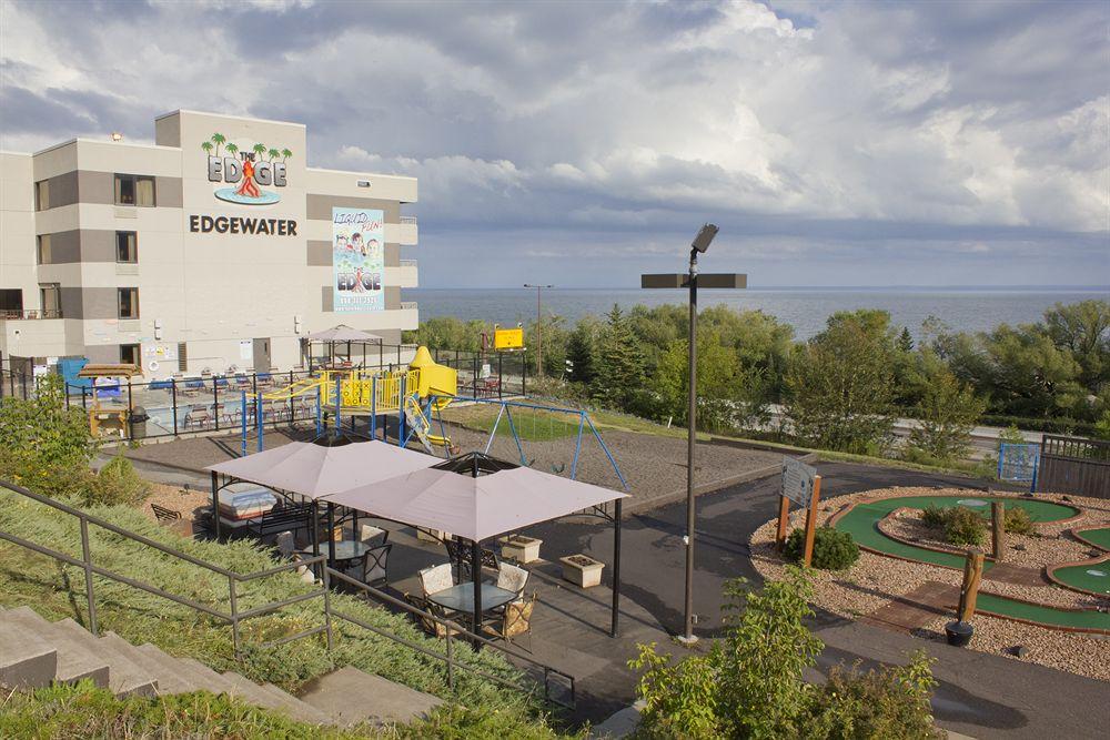 Edgewater Hotel Waterpark Pet Policy